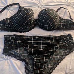 Green and black plaid bran and panty set